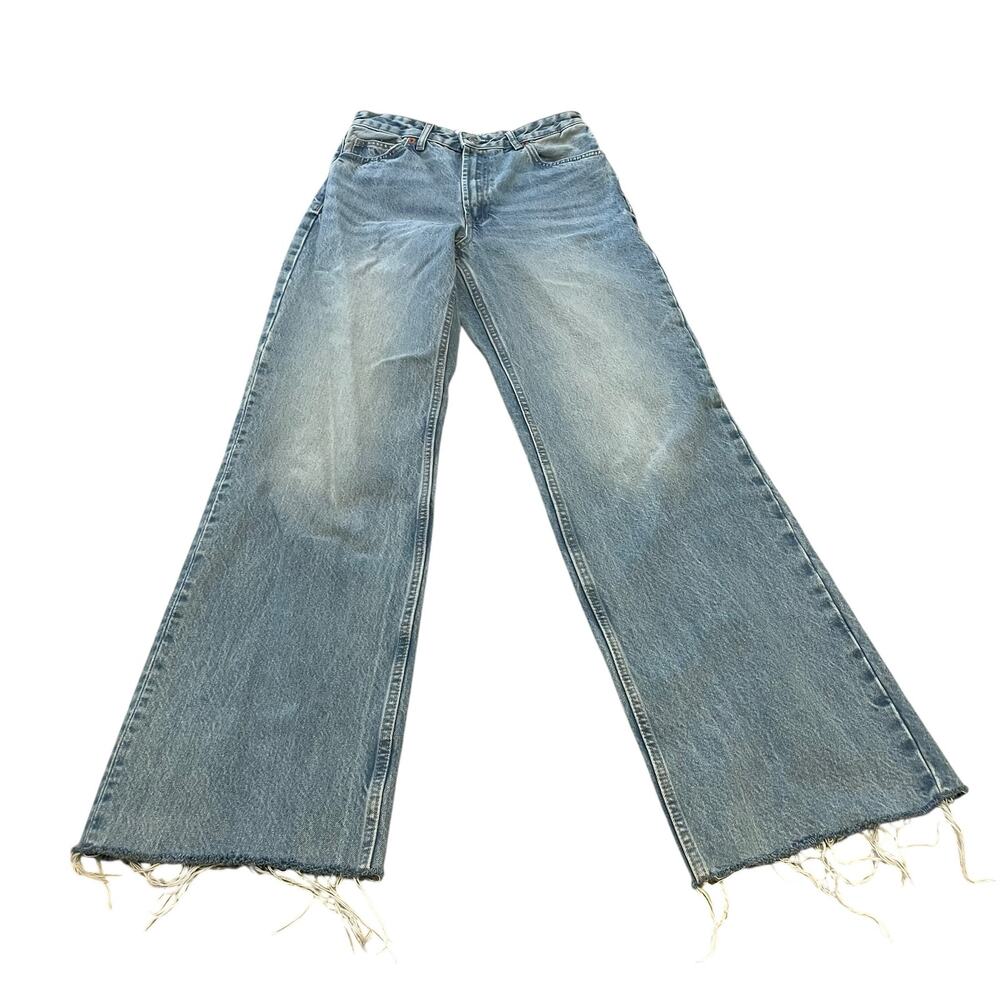 ZARA High Rise Wide Leg Light Wash Denim Jean Size 8
